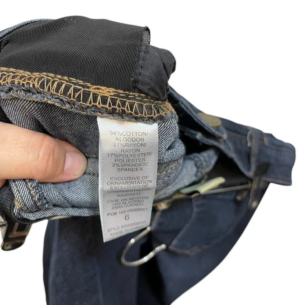 Democracy Womens Ab-solution Whiskered Bermuda Shorts Size 6 Dark Wash 14” - Picture 3 of 6